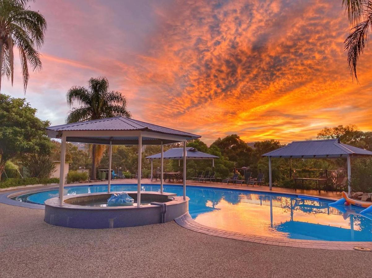 Lake Hume Resort Экстерьер фото