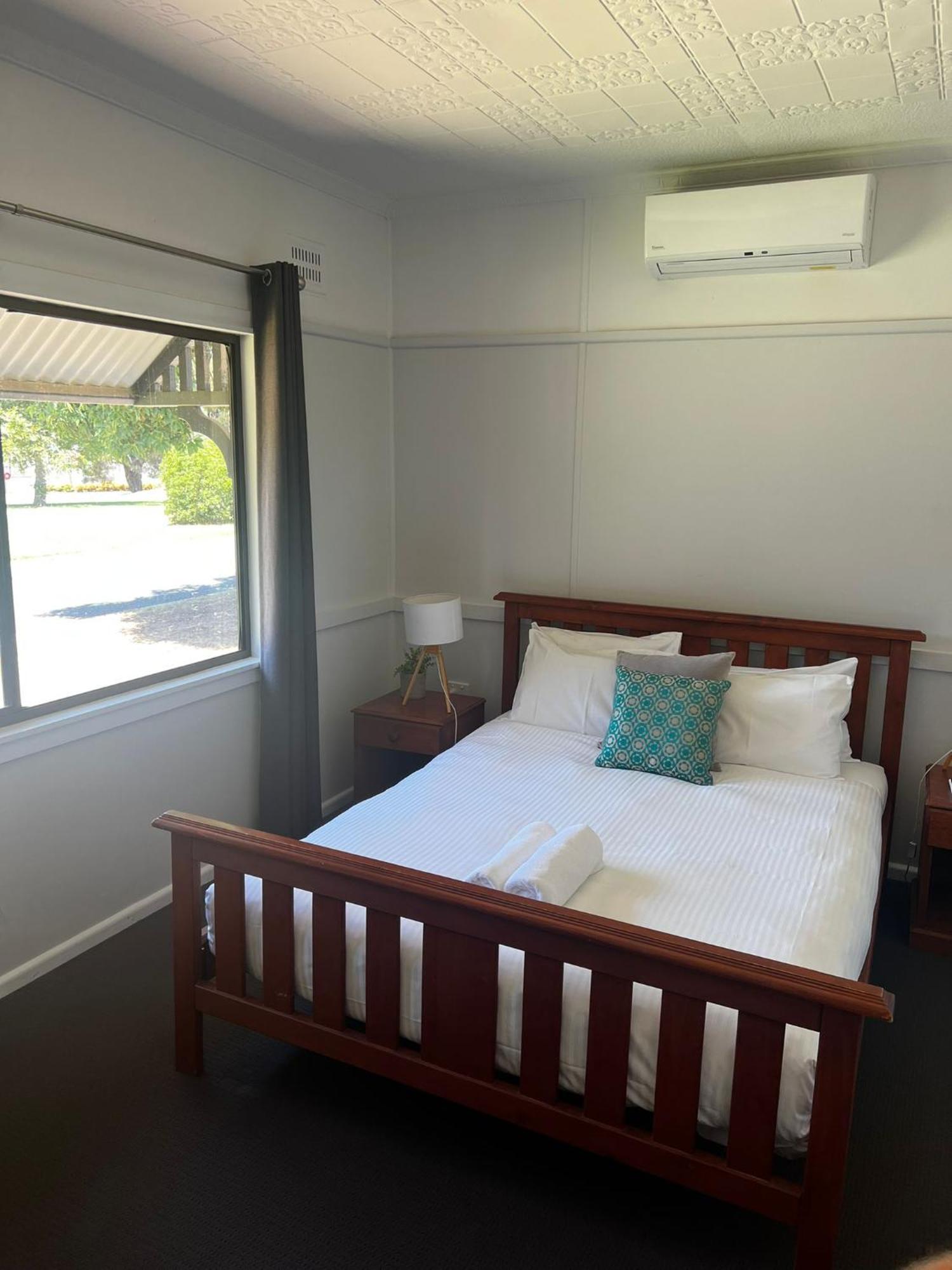 Lake Hume Resort Экстерьер фото