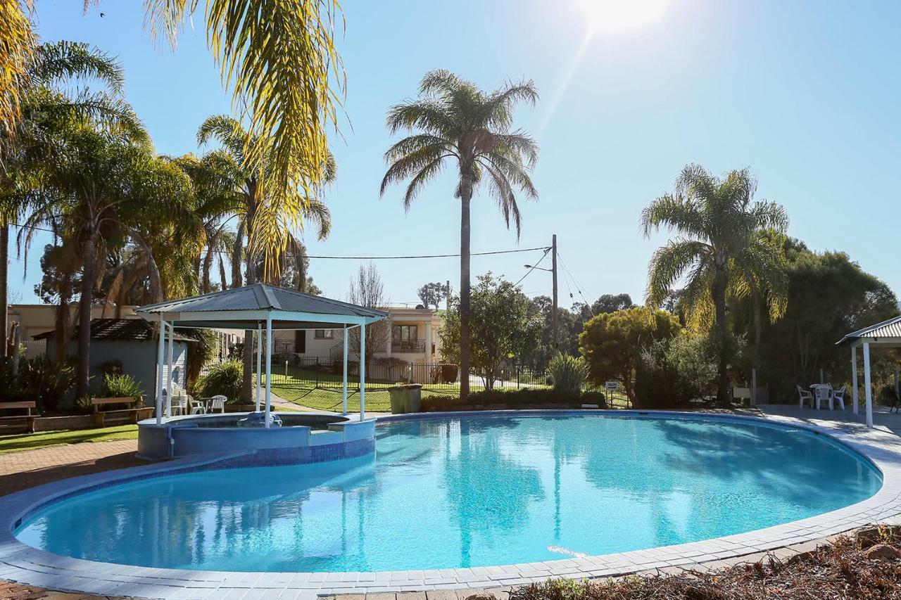 Lake Hume Resort Экстерьер фото