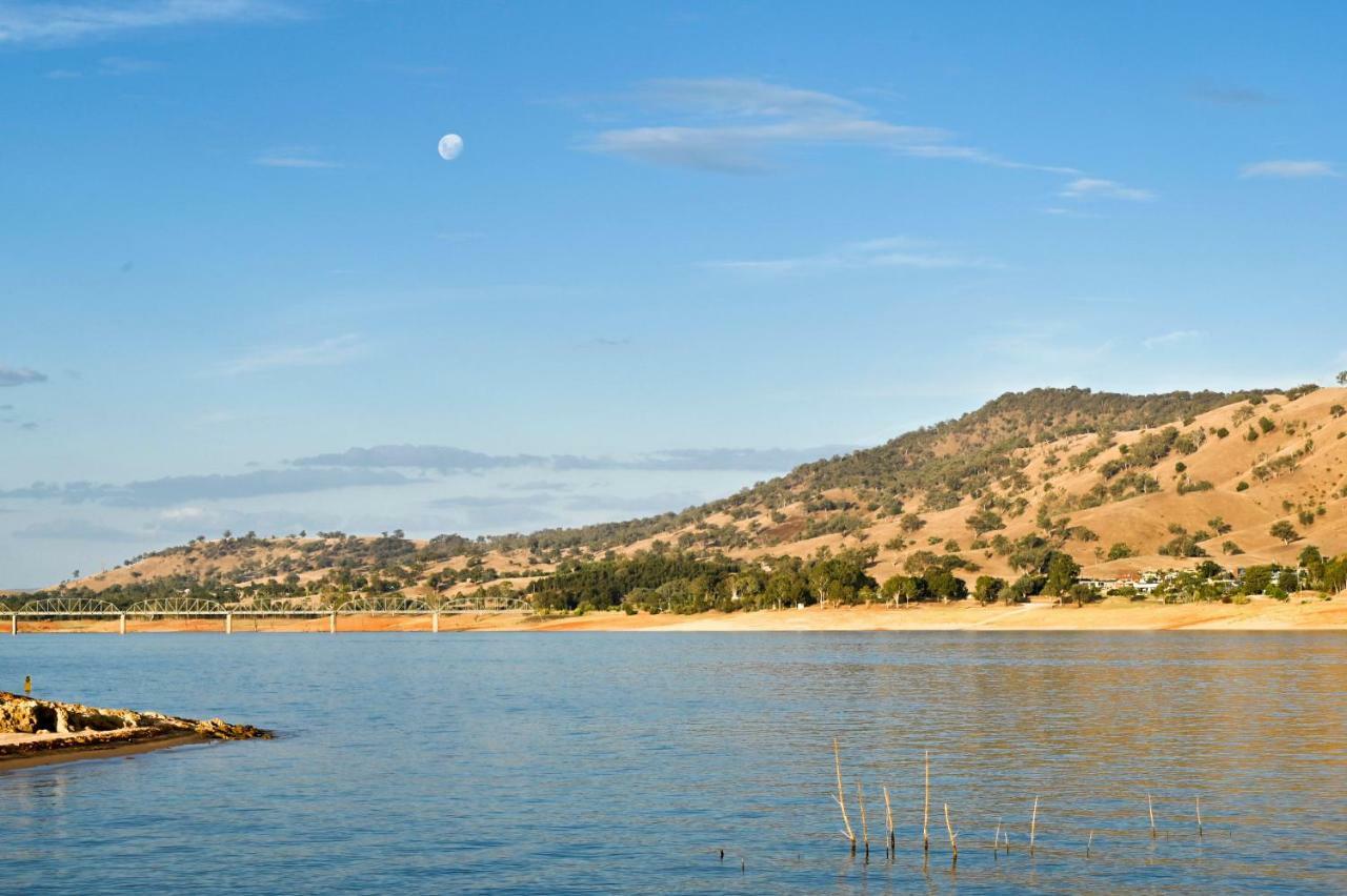 Lake Hume Resort Экстерьер фото